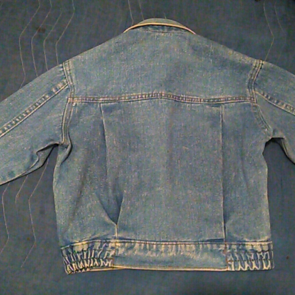 Kids jean jacket - Picture 2 of 3